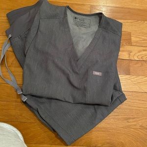 FIGS SCRUB SET NEVER WORN! NWOT